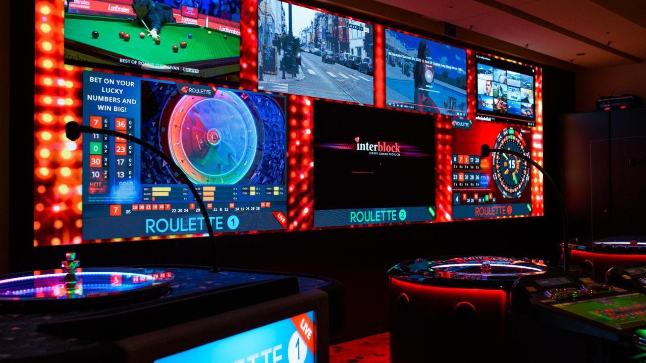 Casino 2000 - Adult Guests Only Hotel Mondorf-les-Bains Bagian luar foto