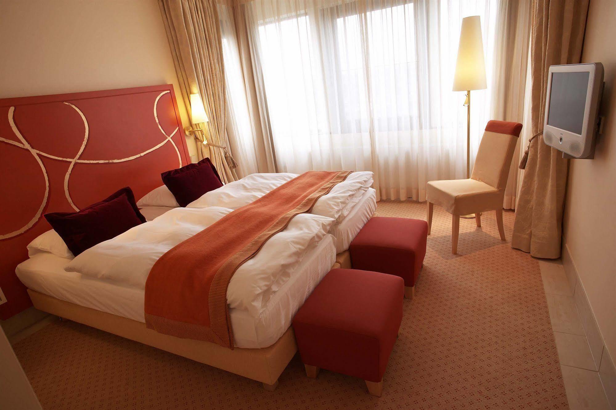 Casino 2000 - Adult Guests Only Hotel Mondorf-les-Bains Bagian luar foto